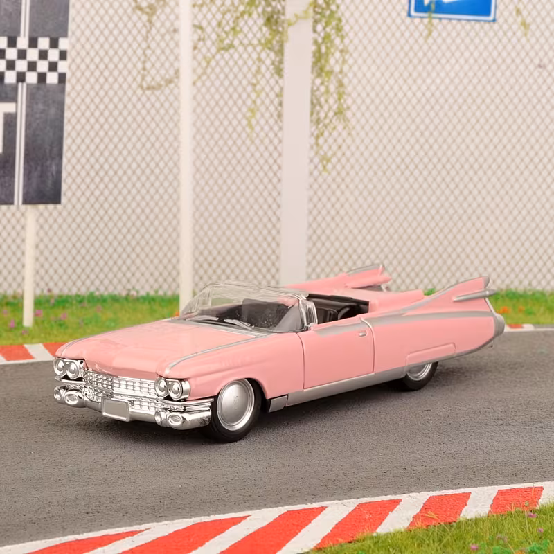 Rocket Vintage Alloy Car Toy - Image 3